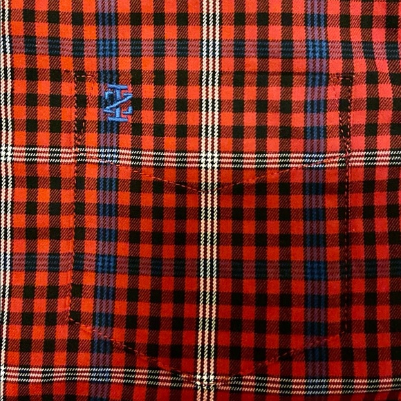 ✨SOLD✨ NWOT ~ Boy’s IZOD Plaid Button-Down Shirt - Picture 3 of 4